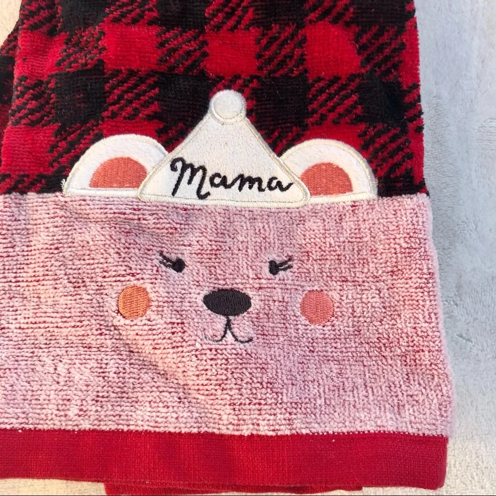 Christmas NWT Buffalo Check Mama Papa Bear Hand Towel Set